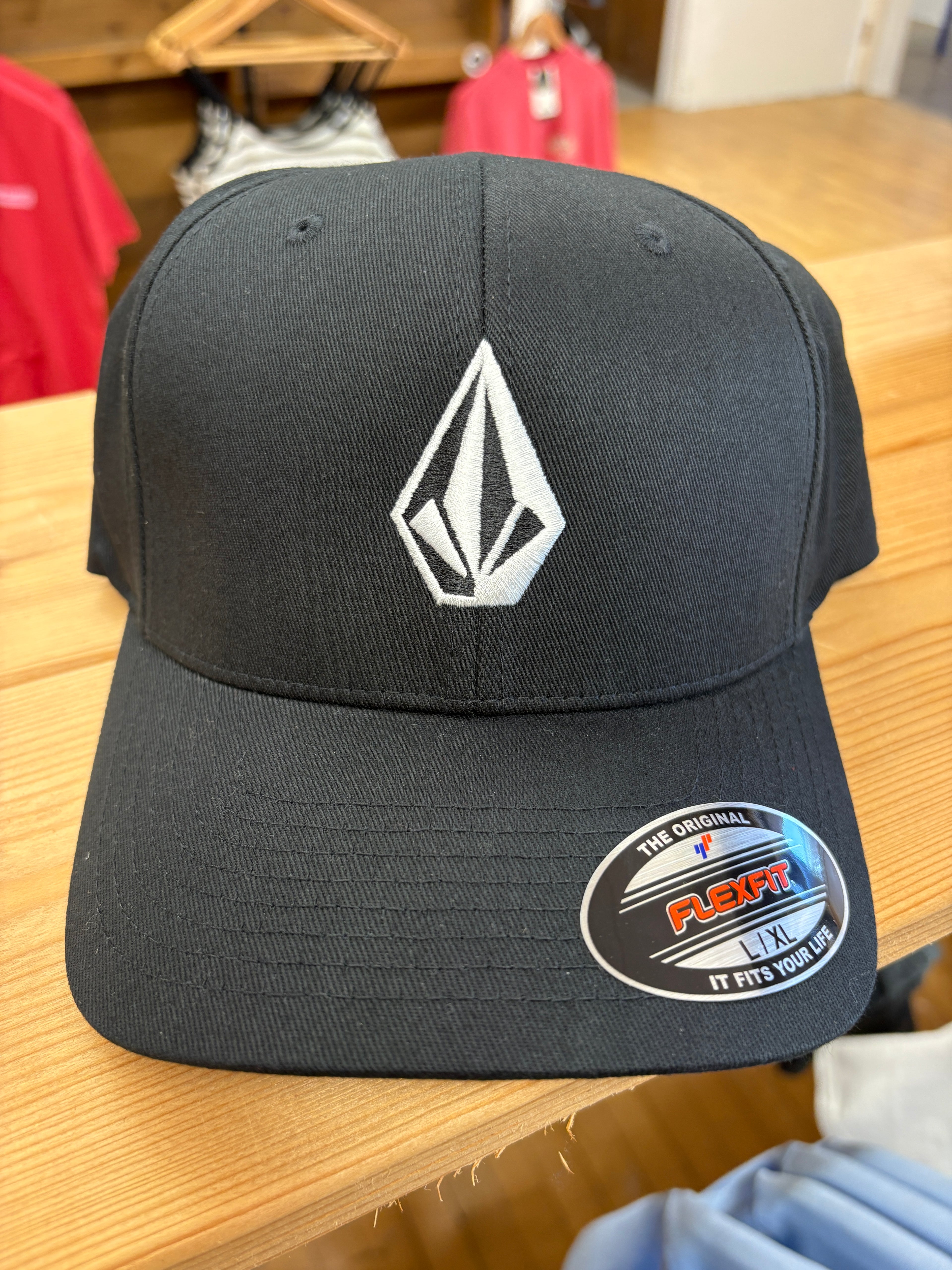 Volcom stone flex fit hat