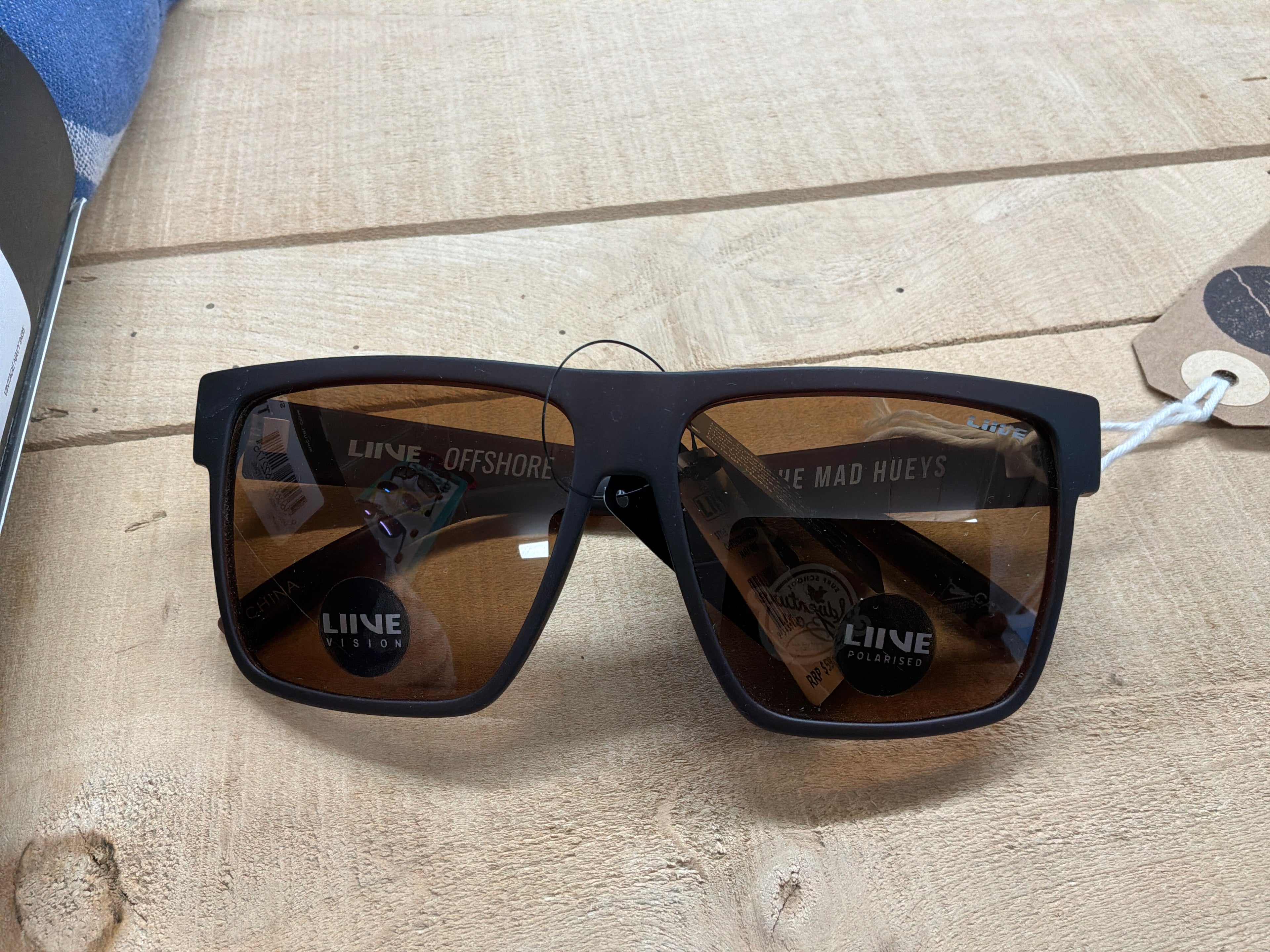 Liive offshore brown