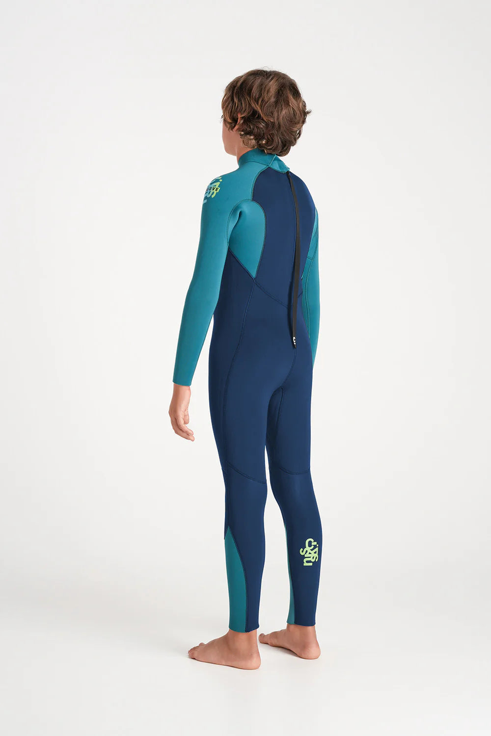 C-Skins NuWave Legend junior 4/3 back zip wetsuit detail