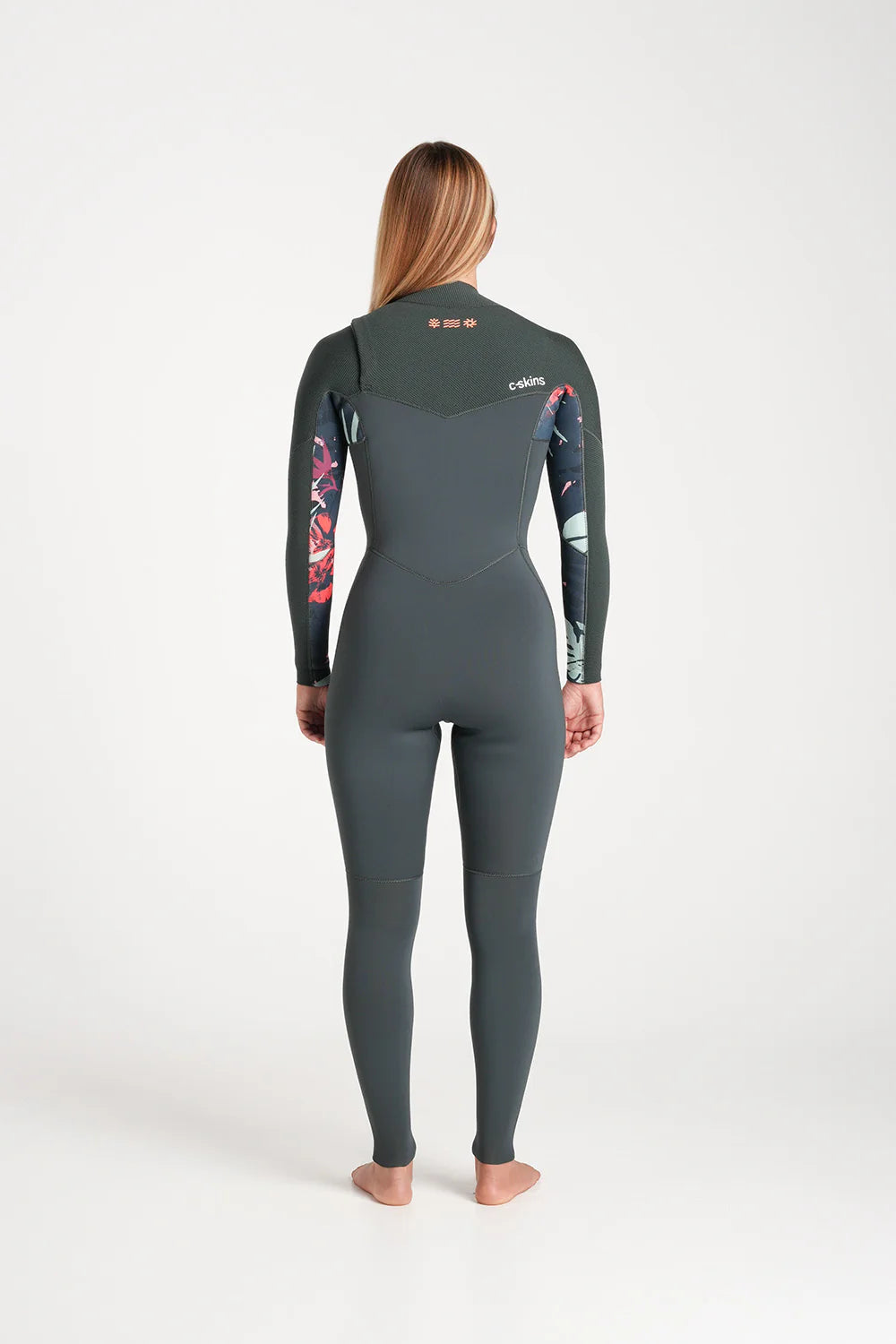 C-Skins NuWave Solace women’s 3/2 chest zip wetsuit back view