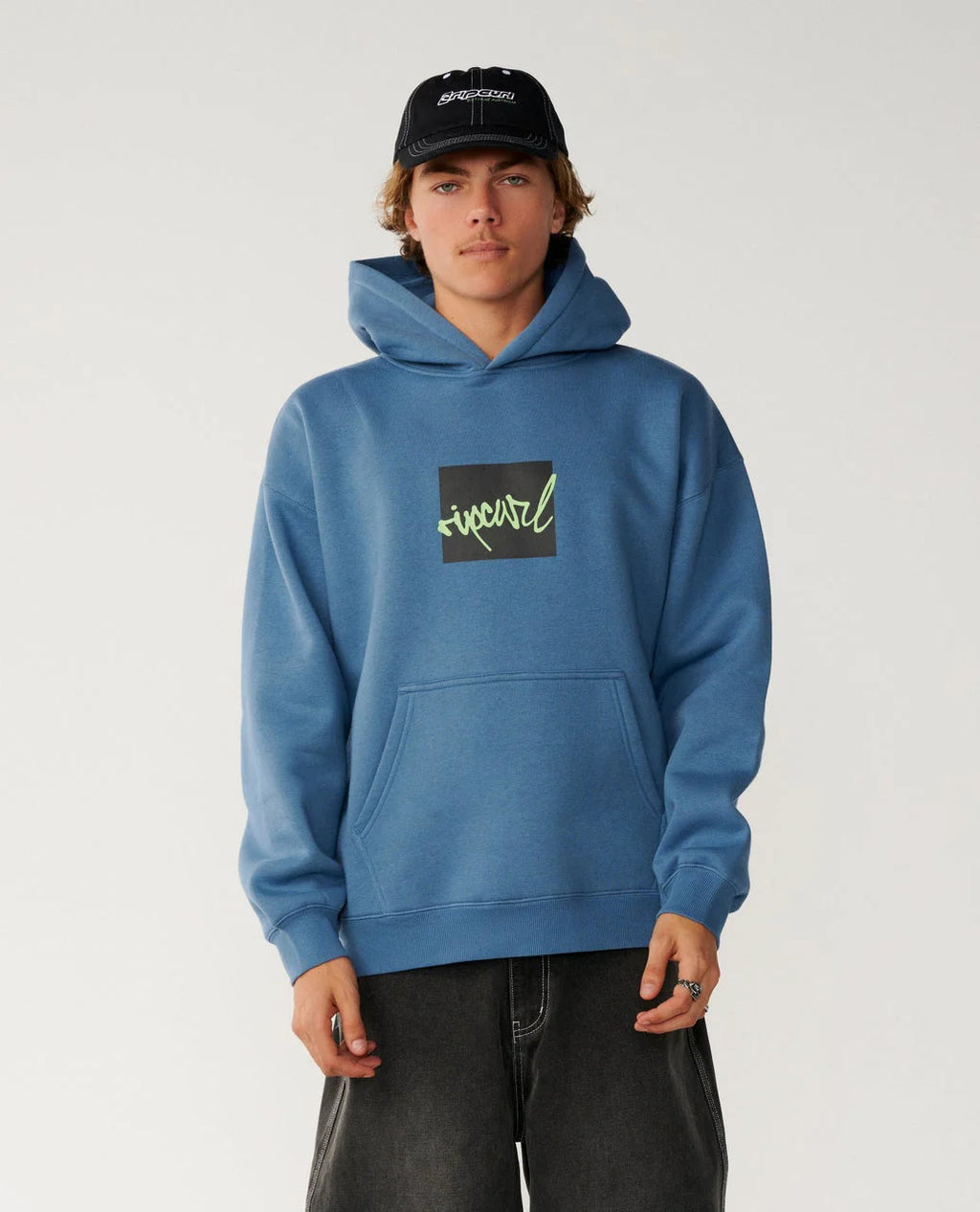 Ripcurl Men’s Rip Script Icon Hoodie, product view 1