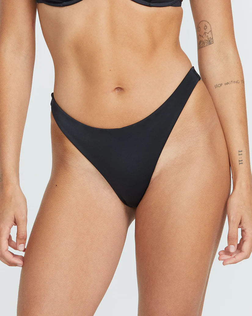 Volcom Women’s Simply Seamless Bikini Bottoms, Tiny coverage front view