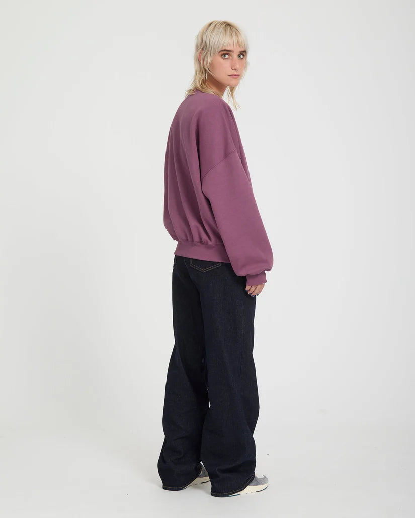 Volcom Women’s Sto’n Crew in Orchid, full back view