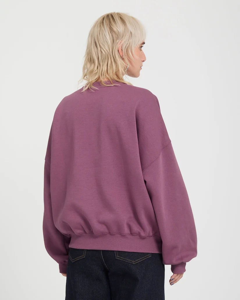 Volcom Women’s Sto’n Crew in Orchid, model back view