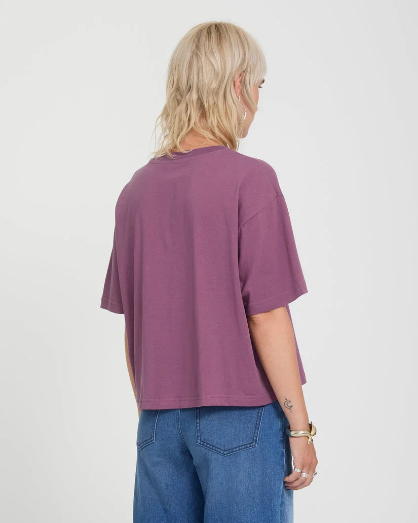Volcom Women’s Stone Blanks Up Tee in orchid, back view
